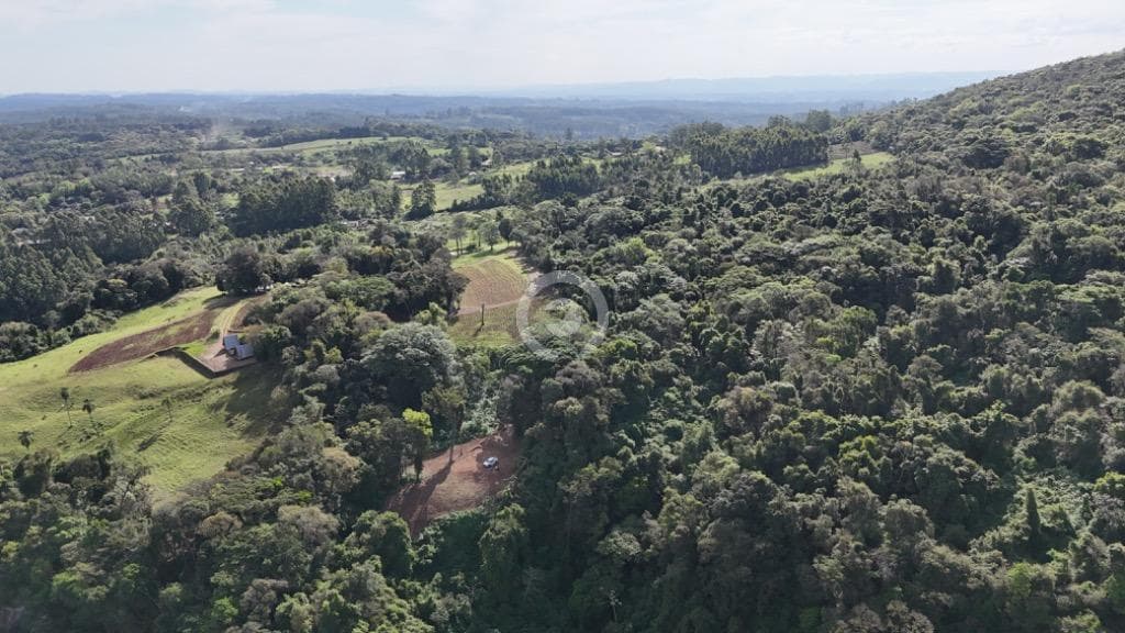 Área no Rincão da Saudade