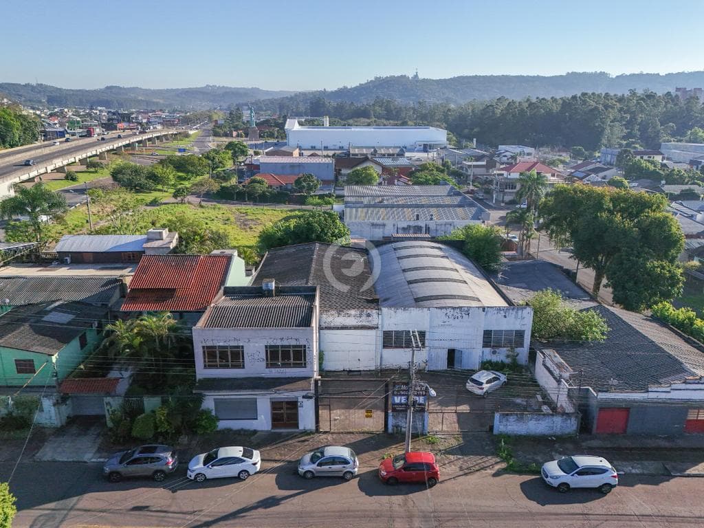 Pavilhão / Prédio no Rincão