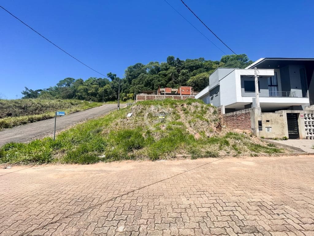 Terreno / Lote no Floresta