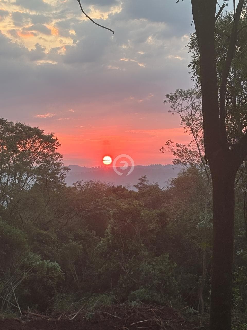 CONDOMÍNIO MONT´SERRAT