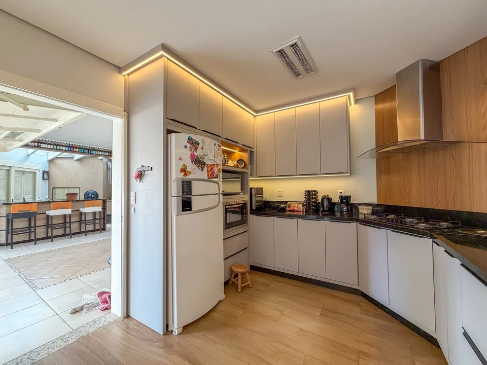 Casa em Primavera de Dois Irmãos — foto 11 de 22