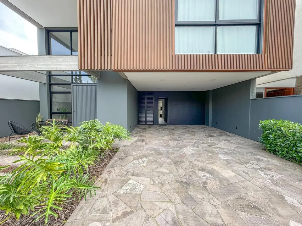 Casa na União de Dois Irmãos — foto 2 de 39