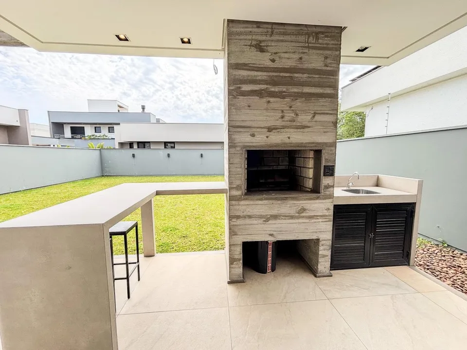 Casa na União de Dois Irmãos — foto 32 de 39