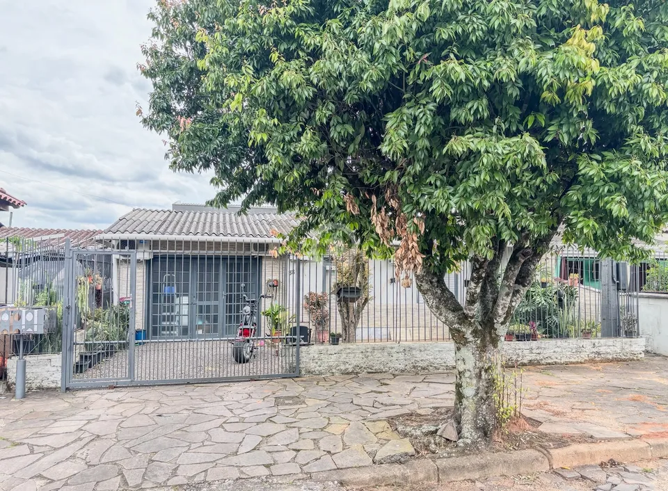 Casa no Lago Azul